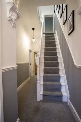 Luxury Ev, Engellilere Uygun, Sıcak Su Havuzu (Birches House)