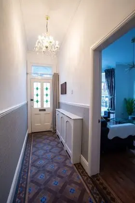 Luxury Ev, Engellilere Uygun, Sıcak Su Havuzu (Birches House)