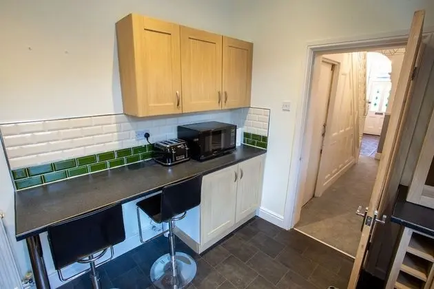 Luxury Ev, Engellilere Uygun, Sıcak Su Havuzu (Birches House)