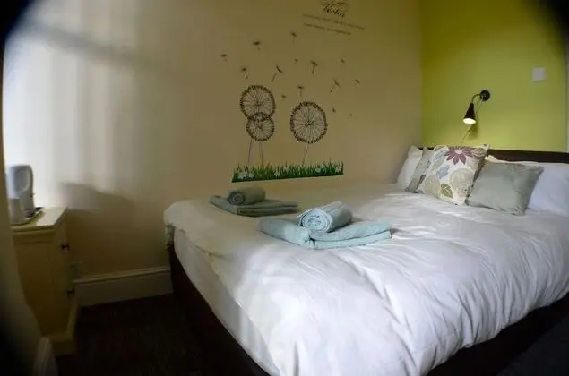 Tek Büyük Yataklı Oda