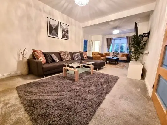 Grand Villa