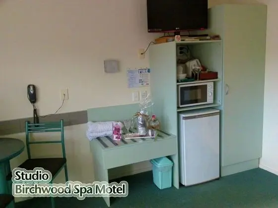Standard Stüdyo, Sıcak Su Küveti (First Floor)