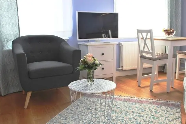 Stüdyo (Flieder)