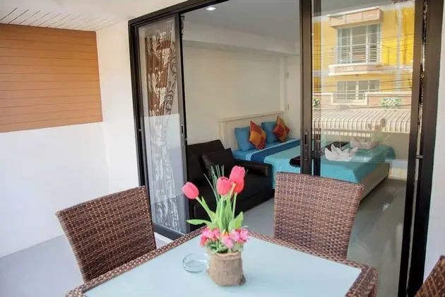 Deluxe Oda, Balkon