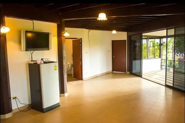 Four Bedrooms - Family House