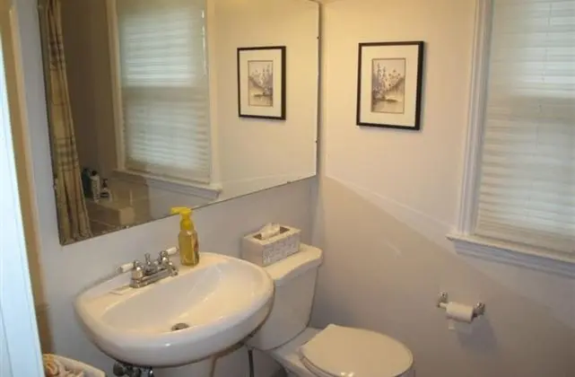 Basic Süit, 2 Yatak Odası, Özel Banyo, Kısmi Göl Manzaralı