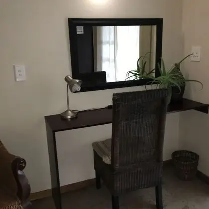 Luxury Tek Büyük Yataklı Oda