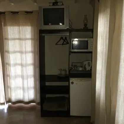 Luxury Tek Büyük Yataklı Oda