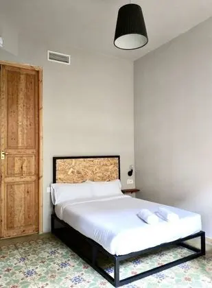 Deluxe Tek Büyük Yataklı Oda, Ortak Banyo