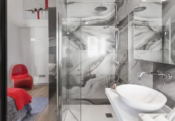 Deluxe Tek Büyük veya İki Ayrı Yataklı Oda, Havuz Manzaralı (ILARGI	)