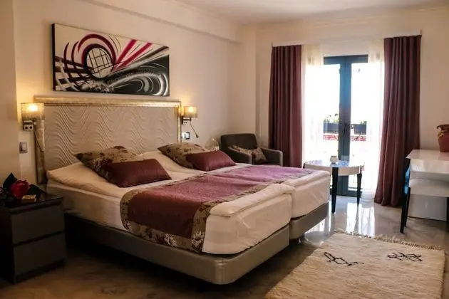 Luxury Tek Büyük veya İki Ayrı Yataklı Oda, Özel Banyo