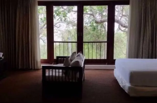 Deluxe Tek Büyük Yataklı Oda, Dağ Manzaralı