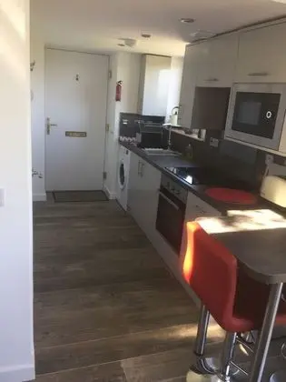 Ev, 2 Tek Kişilik Yatak