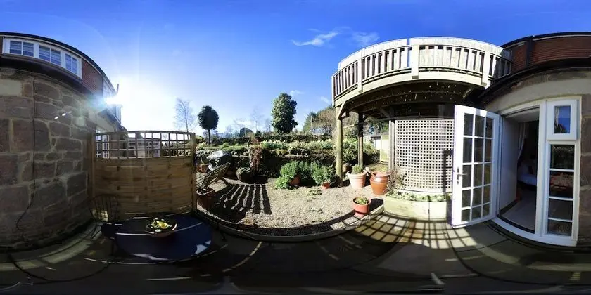 Deluxe Tek Büyük Yataklı Oda (with Patio)