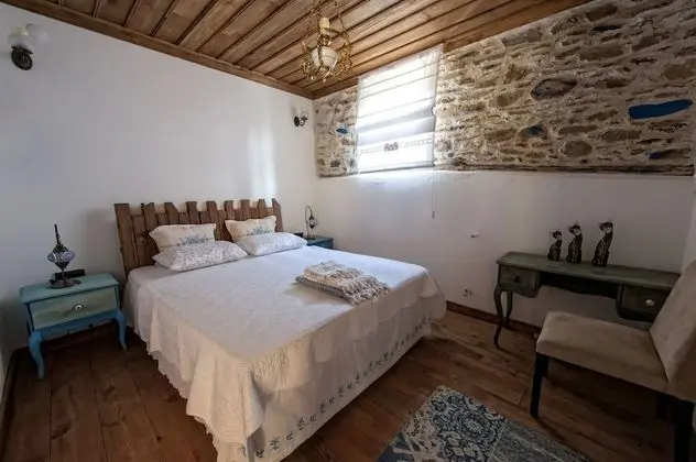 Standard Tek Büyük Yataklı Oda (Mai)