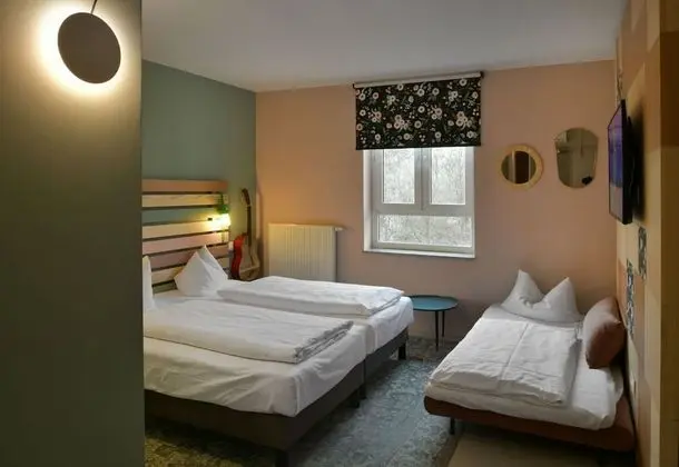 Comfort Tek Büyük Yataklı Oda, Birden Çok Yatak