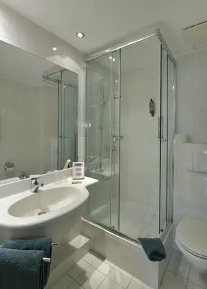 Comfort Tek Büyük Yataklı Oda, Birden Çok Yatak