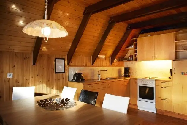 Lodge, 8 Bedrooms