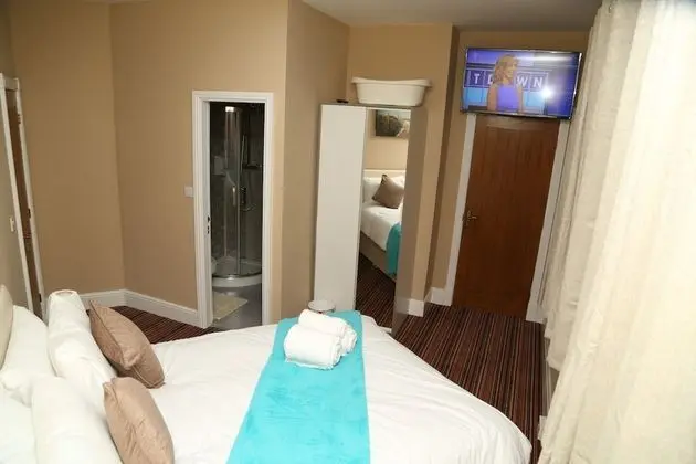 Apartment (B5 Flat 1)