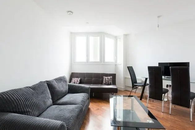 Çatı Katı Süiti (Penthouse)