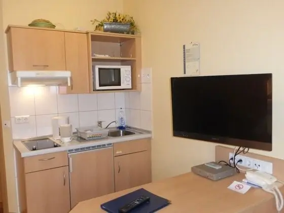 Tek Büyük Yataklı Oda, Buzdolabı ve Mikrodalga, Zemin Kat (Landlust)