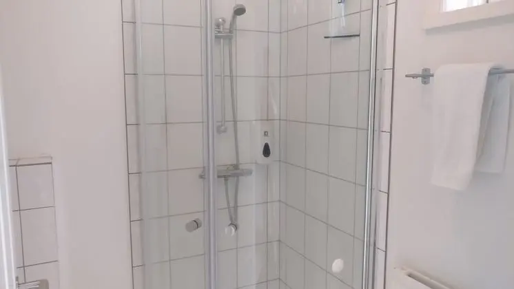 İki Ayrı Yataklı Oda, Özel Banyo, Ek Bina