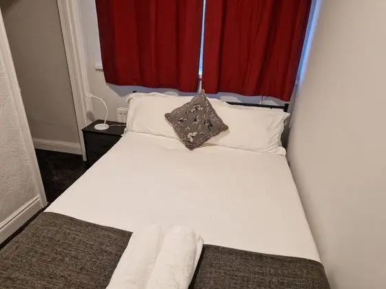Apart Daire, 2 Büyük (Queen) Boy Yatak