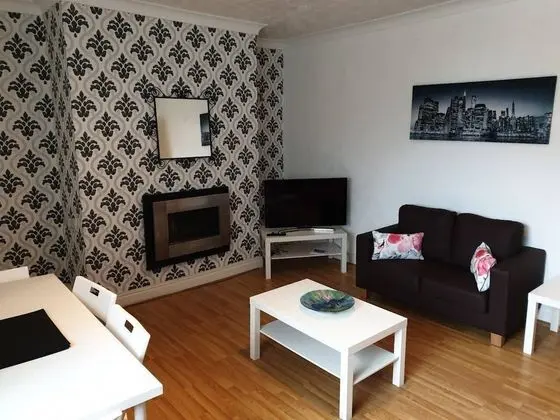 Apart Daire, 2 Büyük (Queen) Boy Yatak