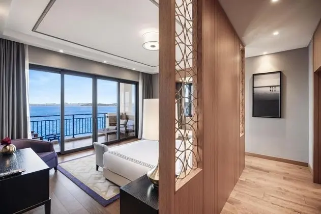 Executive Suite, Deniz Manzaralı, Balkonlu