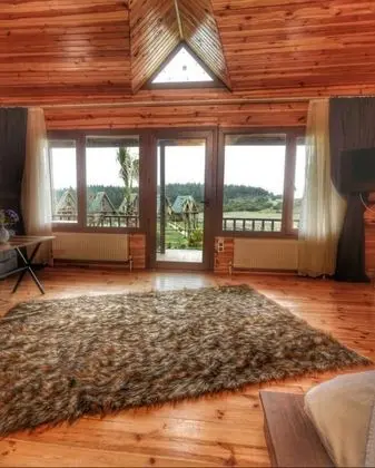 İngiliz Evleri, Deniz ve Dağ Manzaralı, Verandalı