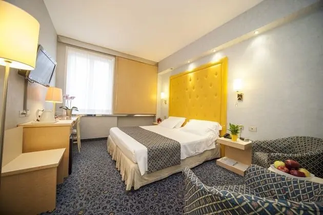 Comfort Büyük Yataklı Tek Kişilik Oda