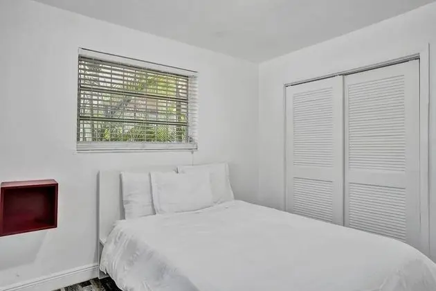 Ev (4 Bedrooms)