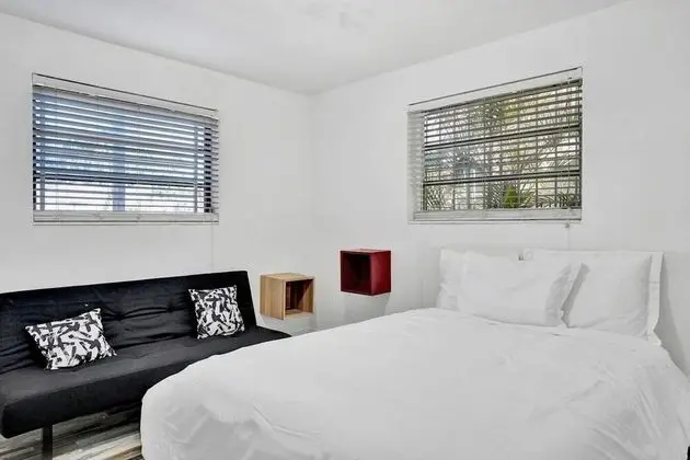 Ev (4 Bedrooms)