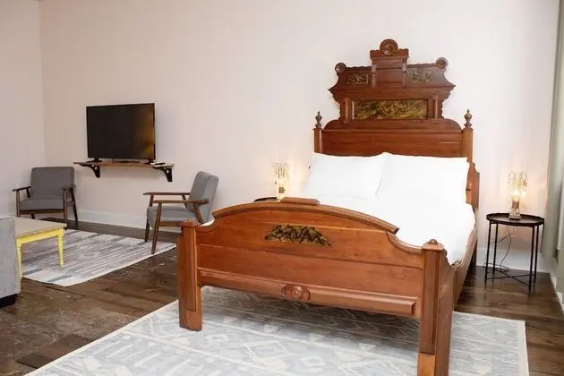 Deluxe Tek Büyük Yataklı Oda