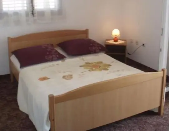 Apart Daire (Biserka - 50 m from beach - A4(6))