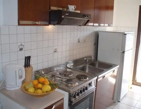 Apart Daire (Biserka - 50 m from beach - A4(6))
