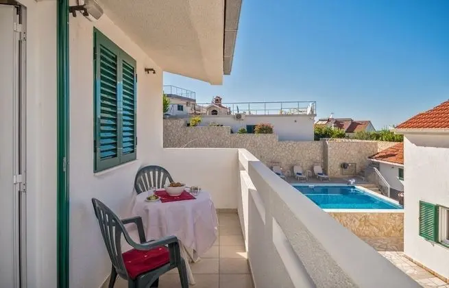 Apart Daire (Bisernica - with pool - A3(2))