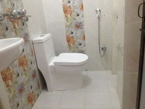 Deluxe Tek Büyük veya İki Ayrı Yataklı Oda, Balkon, Göl Manzaralı