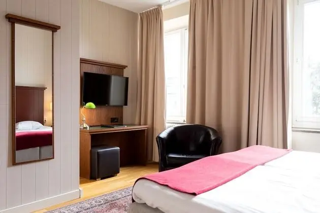 Standard Tek Büyük veya İki Ayrı Yataklı Oda