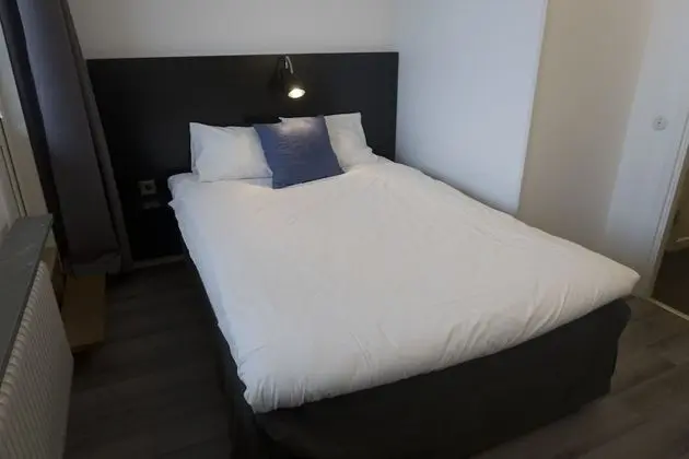 Büyük Yataklı Tek Kişilik Oda, 1 Çift Kişilik Yatak (Small)