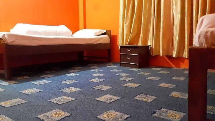 Economy İki Ayrı Yataklı Oda, Ortak Banyo