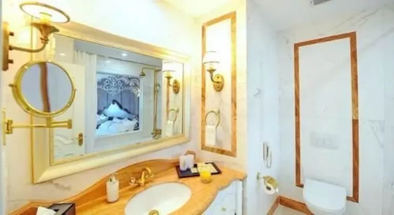 Deluxe İki Ayrı Yataklı Oda