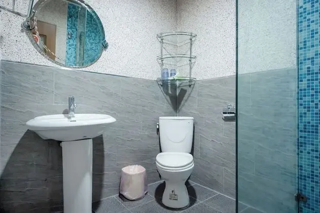 Dört Kişilik Oda, Dağ Manzaralı