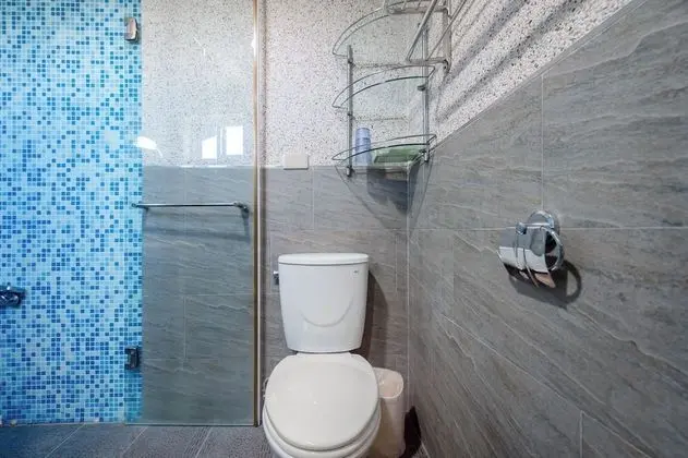 Tek Büyük Yataklı Oda, Kısmi Göl Manzaralı