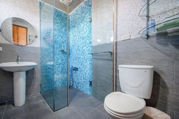 Tek Büyük Yataklı Oda, Kısmi Göl Manzaralı