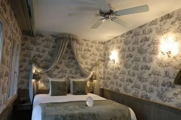 Budget Room