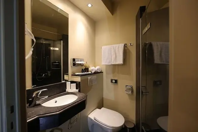 Budget Room