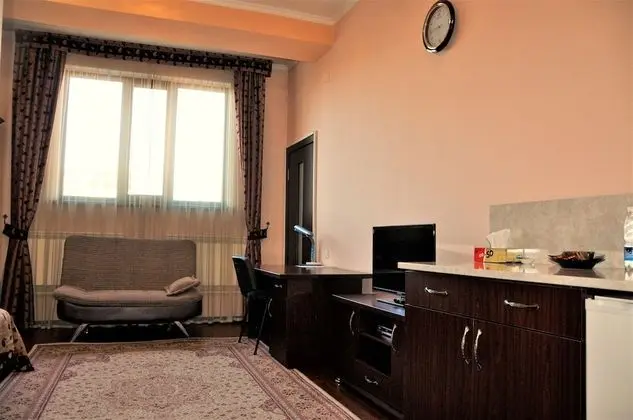 Comfort Tek Büyük Yataklı Oda