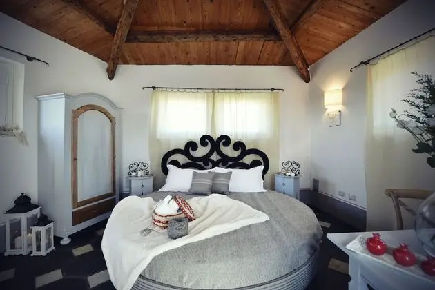 Romantic Oda, Tepe Manzaralı