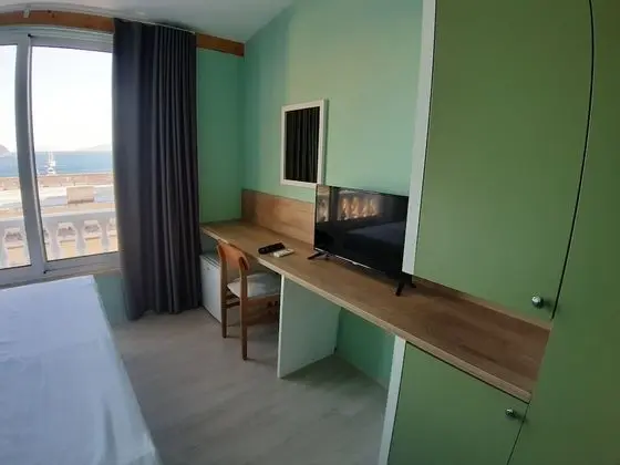 Basic Tek Büyük Yataklı Oda, 1 Büyük (Queen) Boy Yatak, Deniz Manzaralı